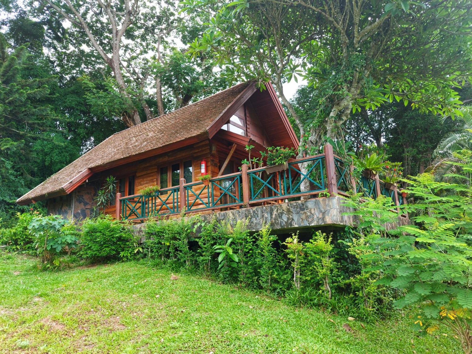 Mekong Villas Pak Chom Eksteriør billede
